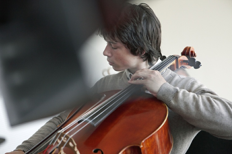 Yan Levionnois, Cello © Sonja Werner Fotografie