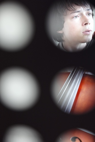 Yan Levionnois, Cello © Sonja Werner Fotografie